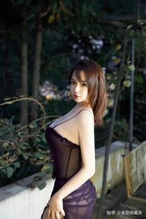 替补悍警海报